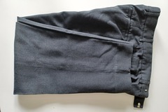 Selling with online payment: School trousers