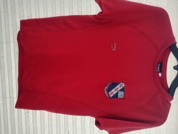 Selling with online payment: RESERVED Crested Fitness Shirt