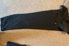 Selling with online payment: School trousers