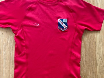 Selling with online payment: Crested Fitness Shirt