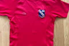 Selling with online payment: Crested Fitness Shirt