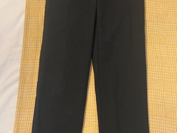 Selling with online payment: School trousers