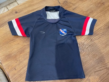 Selling with online payment: Boy’s navy rugby shirt 26”