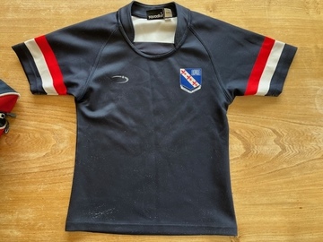 Selling with online payment: Rugby Shirt 28"