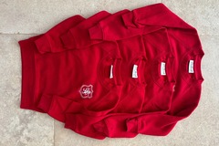 Selling with online payment: SHPP Sweatshirt x4 bundle - 3/4 years