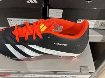 Selling with online payment: Rugby OR Football boots. 