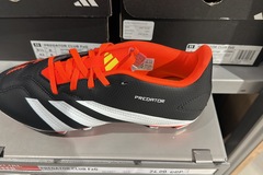 Selling with online payment: Rugby OR Football boots. 