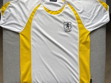 Selling with online payment: SH House T-shirt and White Shorts 34-36” Age 12-13