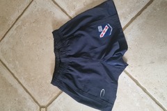 Selling with online payment: Navy PE shorts 26"