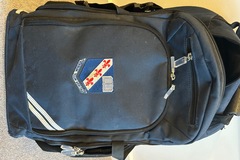 Selling with online payment: Crested navy rucksack