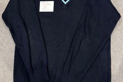 Selling with online payment: Good condition V Neck Jumper 32" £5