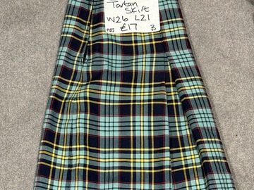 Selling with online payment: Good condition tartan skirt W26 L21" £17 B