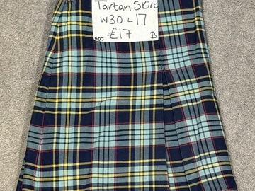 Selling with online payment: Good condition tartan skirt W30 L17" £17 