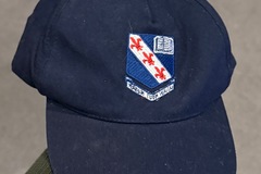 Selling with online payment: Very Good Condition Crested Baseball Cap £4