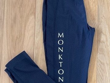 Selling with online payment: Base layer leggings