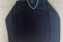 Selling with online payment: V-neck Coastal Stripe (Snr)
