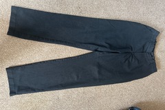 Selling with online payment: School trousers