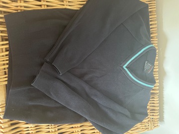 Selling with online payment: Coastal V-neck stripe