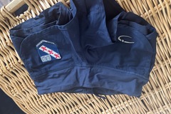 Selling with online payment: Navy PE shorts