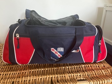 Selling with online payment: Crested tote bag